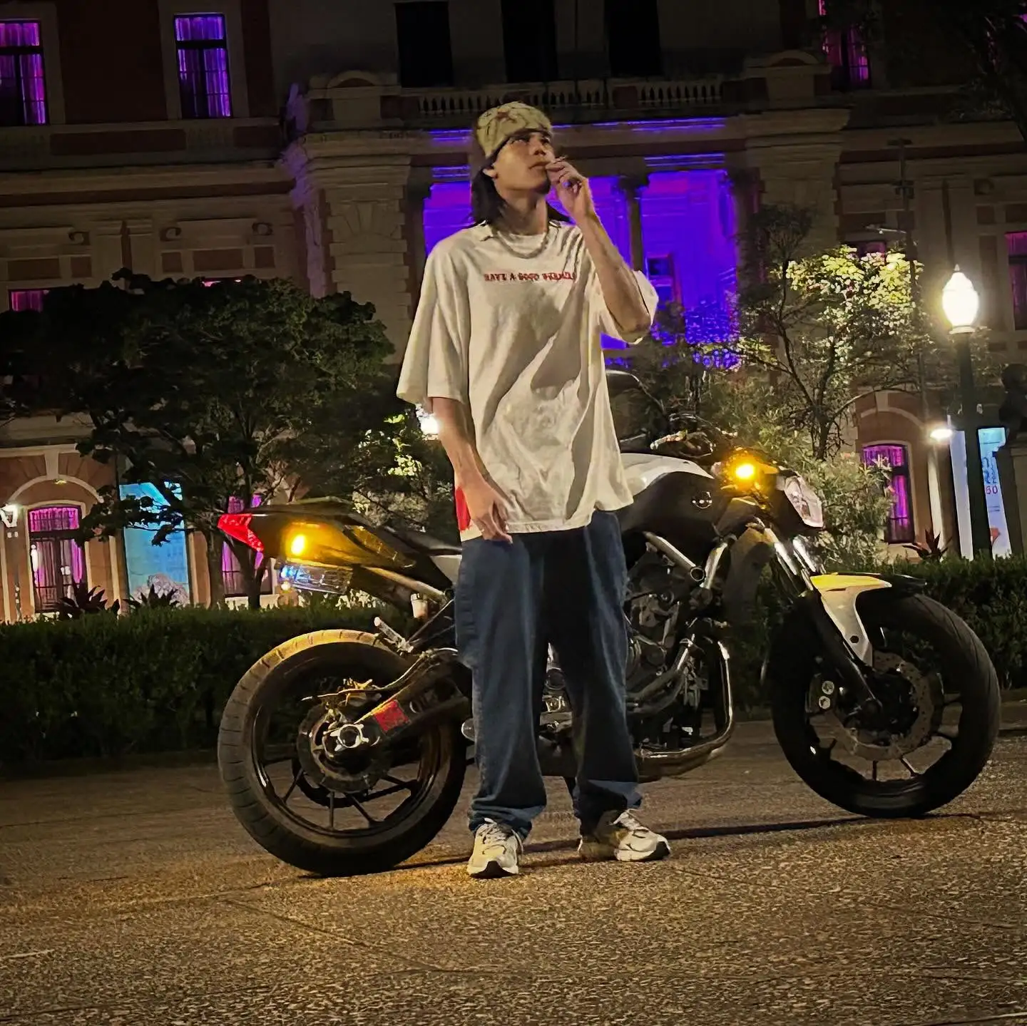 Koreano lançou a faixa Veneno